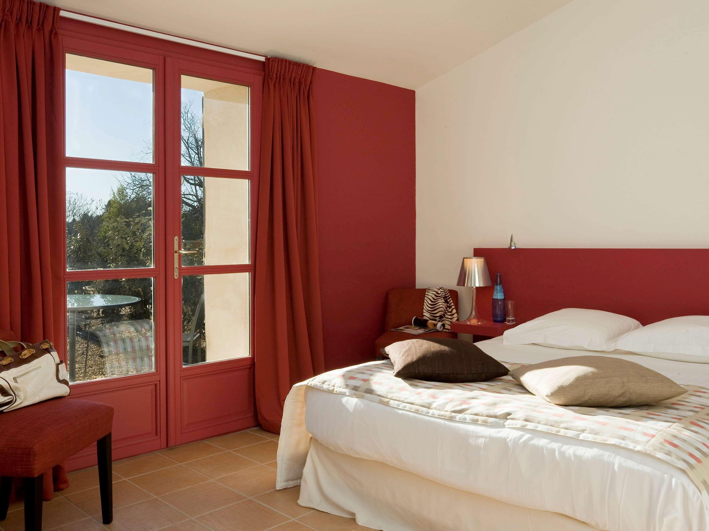 Mercure Aix-En-Provence Sainte-Victoire Шатонёф-ле-Руж Экстерьер фото