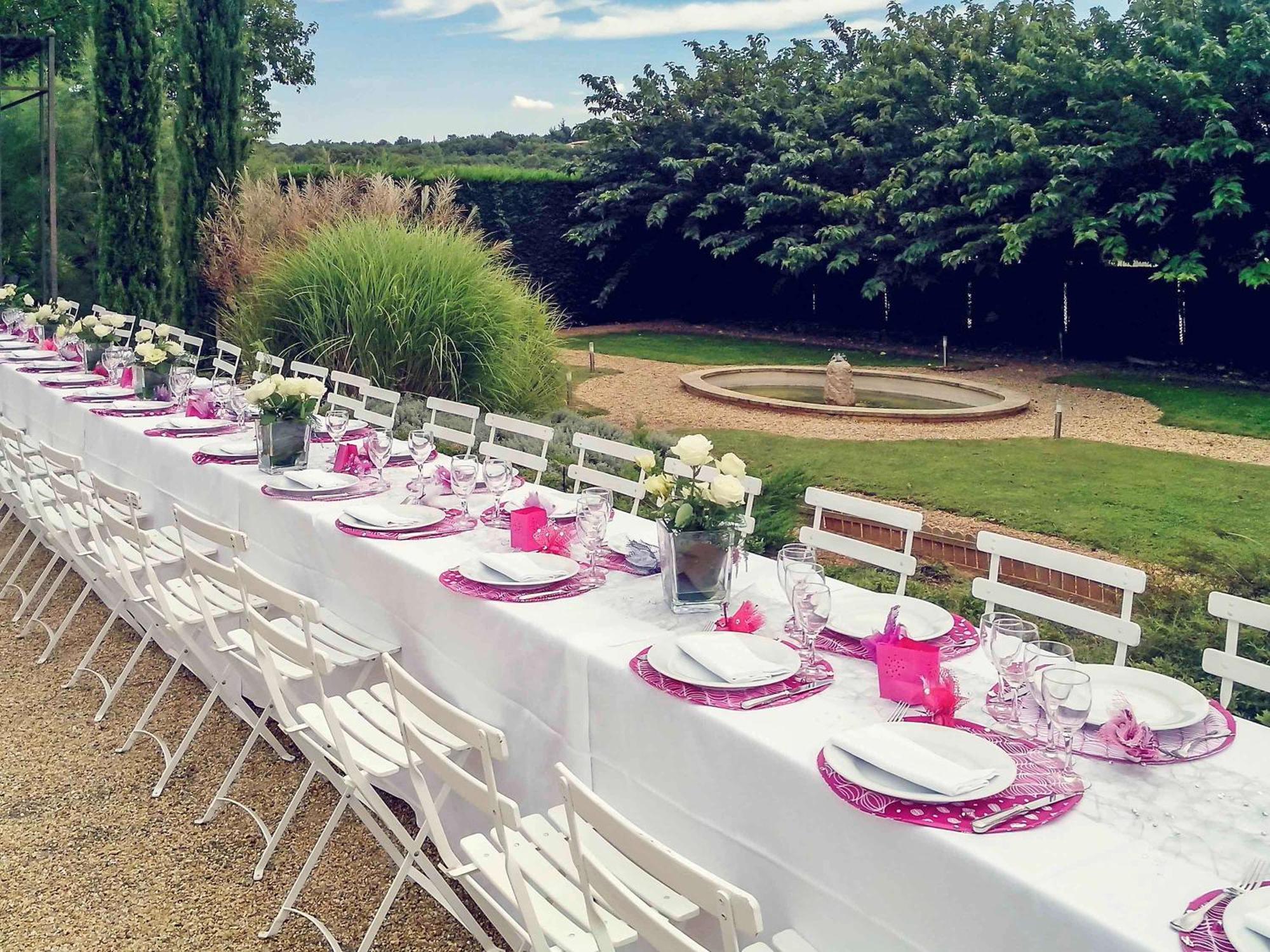 Mercure Aix-En-Provence Sainte-Victoire Шатонёф-ле-Руж Экстерьер фото