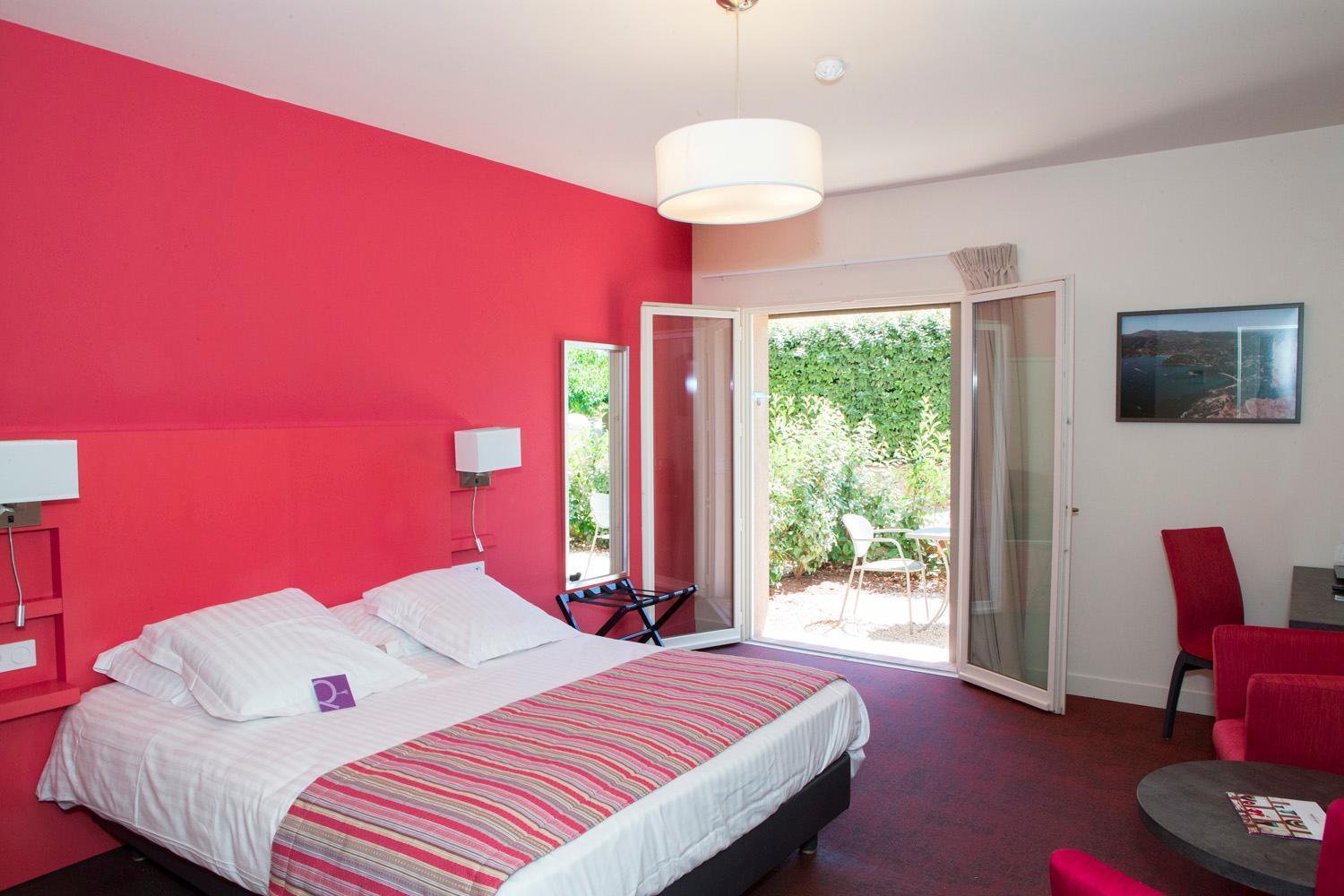 Mercure Aix-En-Provence Sainte-Victoire Шатонёф-ле-Руж Экстерьер фото